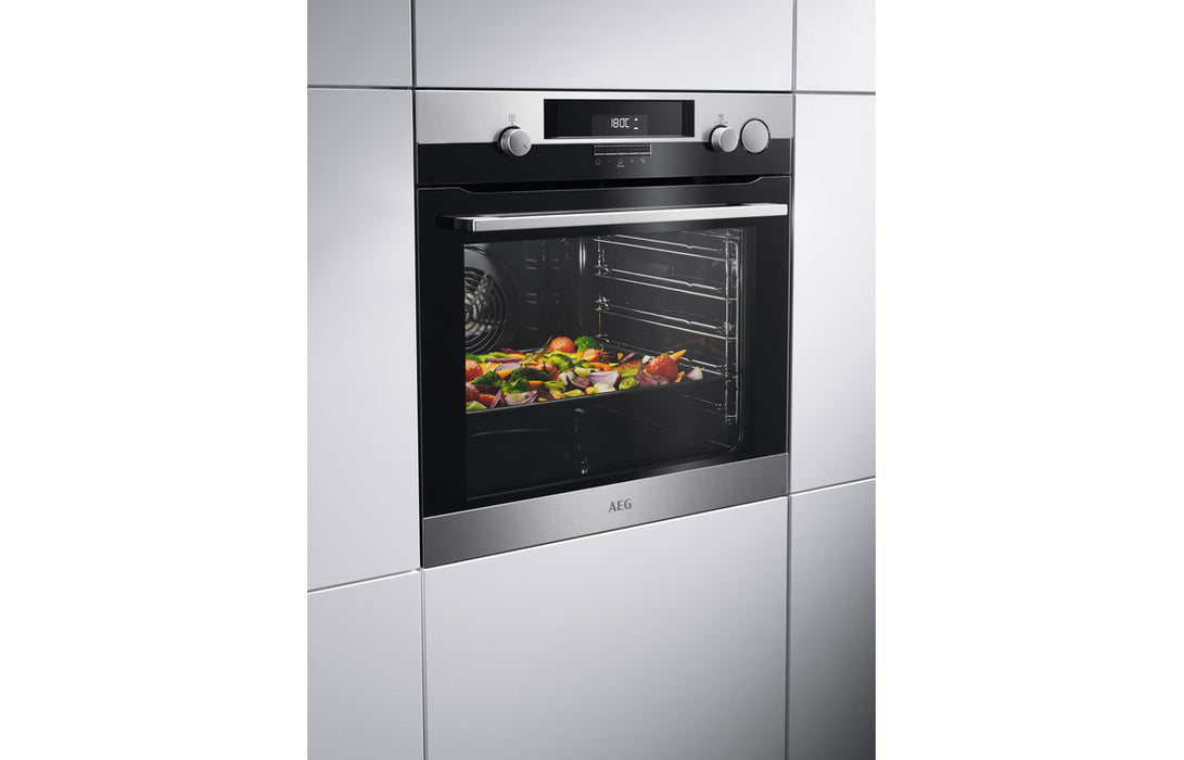 AEG BSK577221M B/I Single Pyrolytic Oven w/SteamCrisp - St/Steel